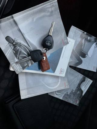 TOYOTA iQ usata, con Cerchi in lega