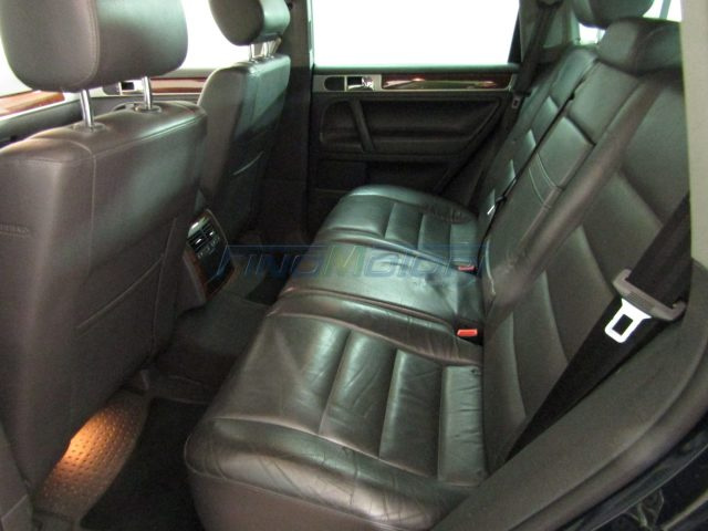 VOLKSWAGEN Touareg usata, con Controllo trazione