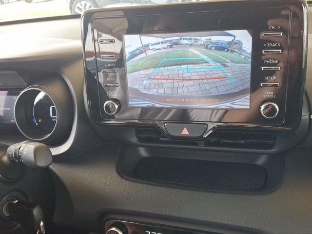 TOYOTA Yaris usata, con Fendinebbia