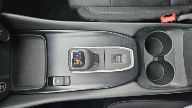 NISSAN Qashqai usata, con Controllo trazione