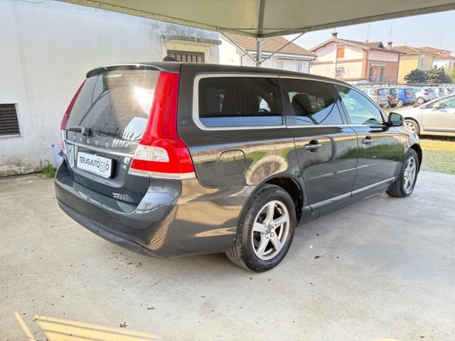 VOLVO V70 usata, con Autoradio