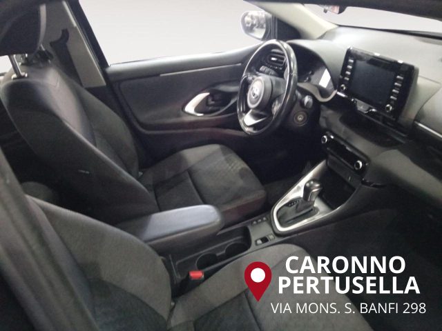 TOYOTA Yaris usata, con Airbag testa