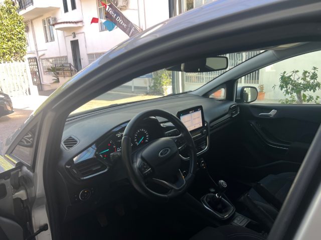 FORD Fiesta usata, con Autoradio digitale