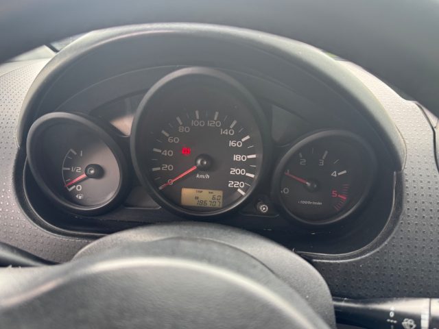 MITSUBISHI Colt usata 8
