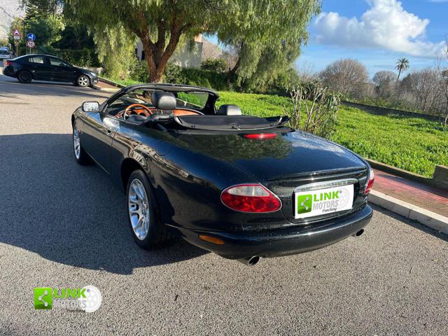 JAGUAR XKR usata, con Sospensioni pneumatiche