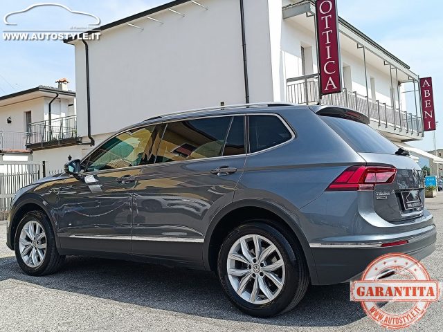 VOLKSWAGEN Tiguan Allspace usata, con Sistema di chiamata d