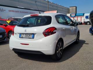PEUGEOT 208 usata, con Specchietti laterali elettrici