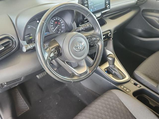TOYOTA Yaris usata, con Cruise Control