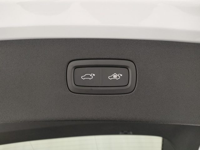 VOLVO ES90 usata, con Regolazione elettrica sedili