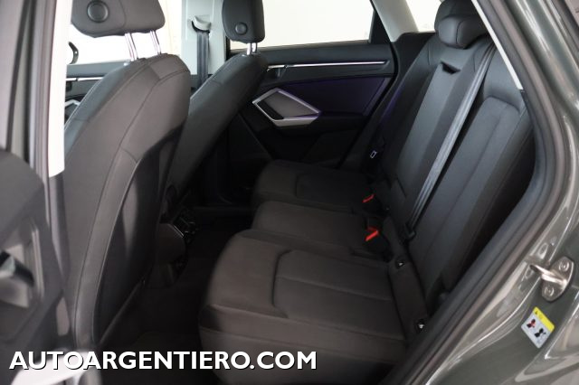 AUDI Q3 usata, con Sensori di parcheggio posteriori