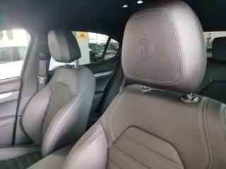 ALFA ROMEO Stelvio usata, con Sensore di luce