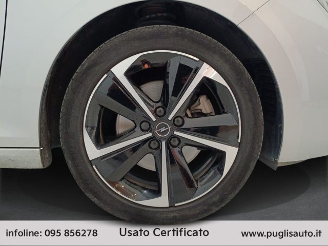 OPEL Astra usata, con Fari LED