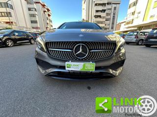 MERCEDES-BENZ A 200 usata, con Airbag