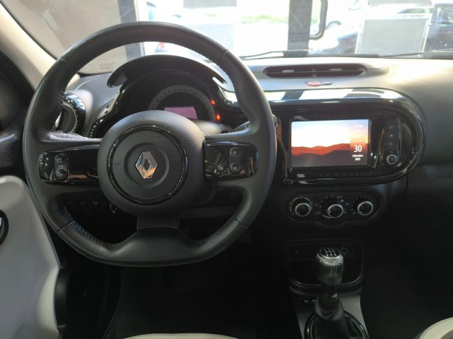 RENAULT Twingo usata, con Cruise Control