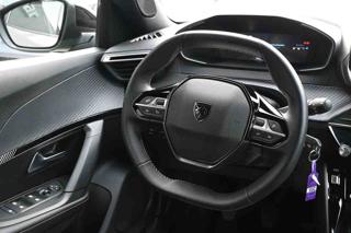 PEUGEOT 2008 usata, con Cruise Control