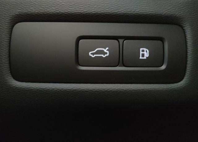 VOLVO XC60 usata, con Filtro antiparticolato