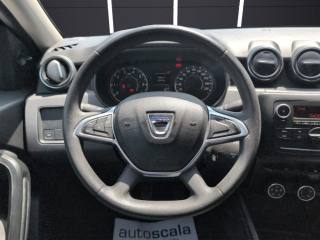 DACIA Duster usata 15