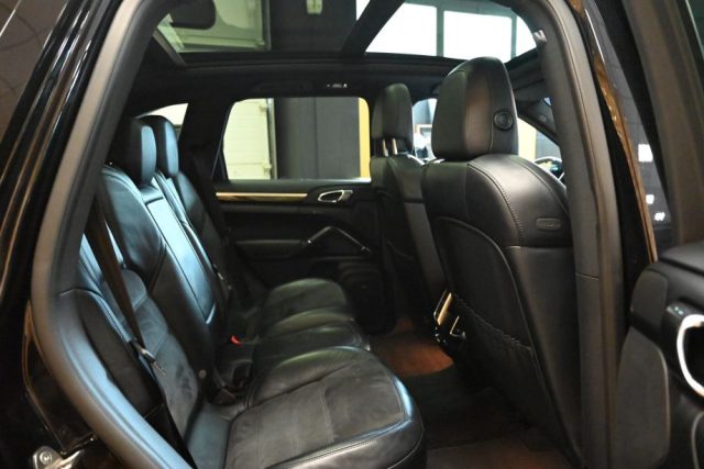 PORSCHE Cayenne usata 28