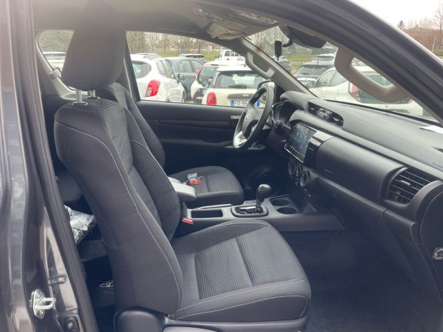 TOYOTA Hilux usata, con ESP