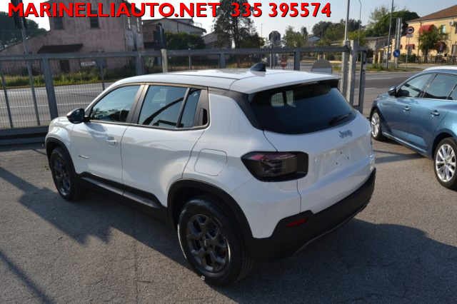 JEEP Avenger usata, con Volante in pelle