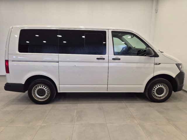 VOLKSWAGEN Caravelle usata, con Boardcomputer