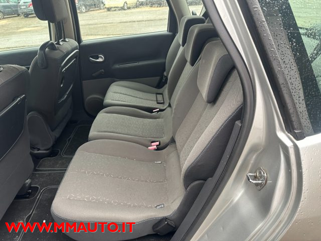 RENAULT Scenic usata, con Bracciolo