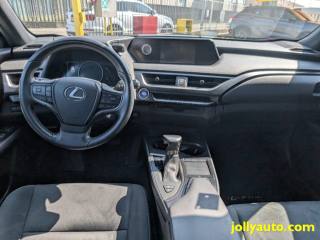 LEXUS UX 250h usata, con Controllo trazione