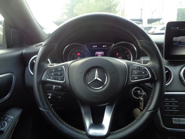 MERCEDES-BENZ CLA 200 usata, con Fendinebbia