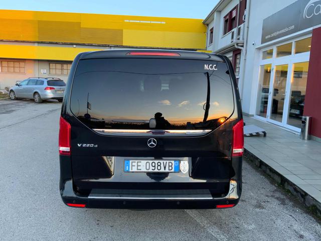 MERCEDES-BENZ V 220 usata, con Climatizzatore