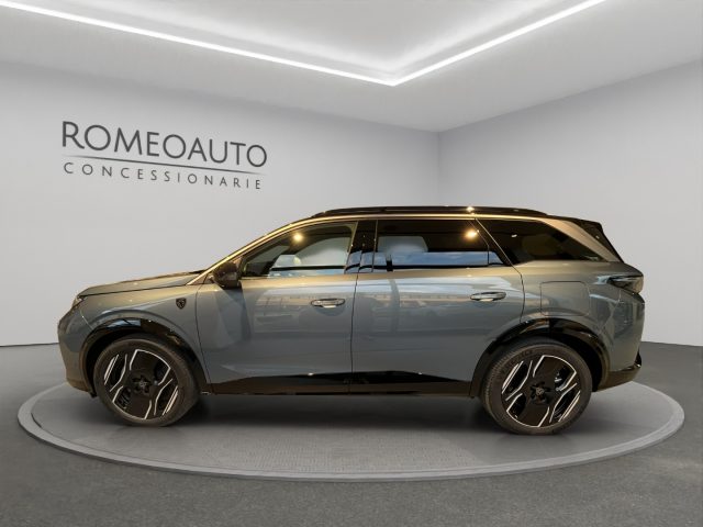 PEUGEOT 5008 usata, con Airbag