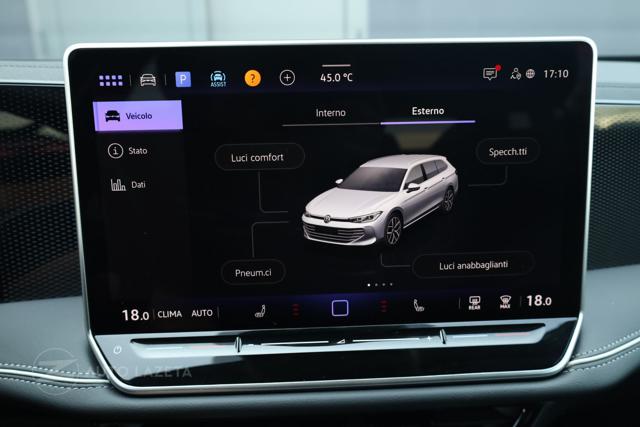 VOLKSWAGEN Passat usata, con Gancio traino