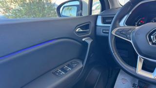 RENAULT Captur usata, con Autoradio
