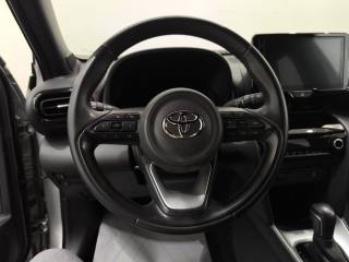 TOYOTA Yaris Cross usata, con ESP