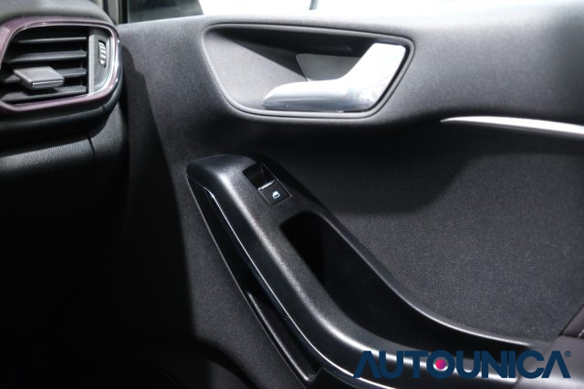 FORD Fiesta usata, con Airbag testa