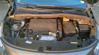 PEUGEOT 2008 usata, con Volante multifunzione