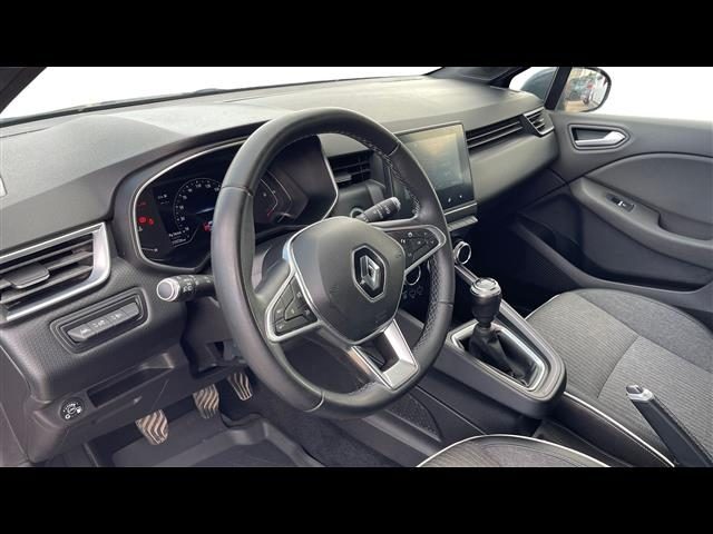 RENAULT Clio usata, con Alzacristalli elettrici