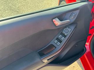 FORD Fiesta usata, con Bluetooth
