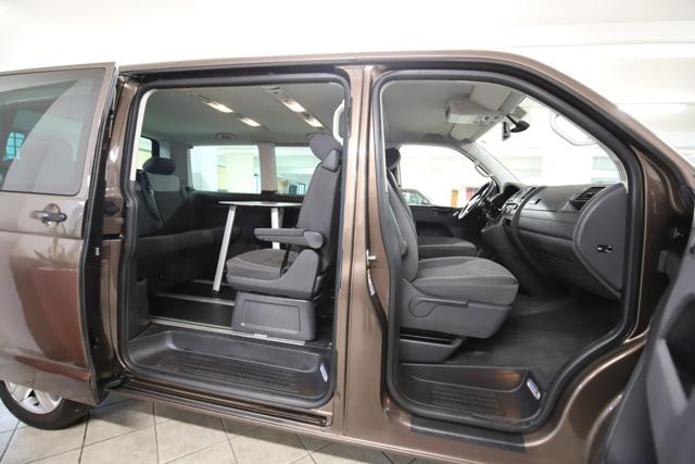 VOLKSWAGEN Multivan usata, con Airbag laterali