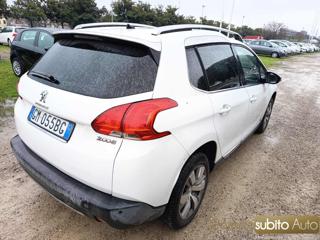 PEUGEOT 2008 usata, con Climatizzatore