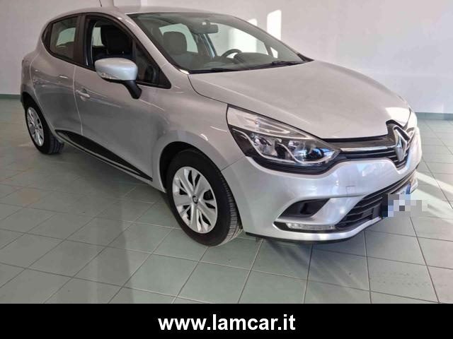 RENAULT Clio usata, con Autoradio