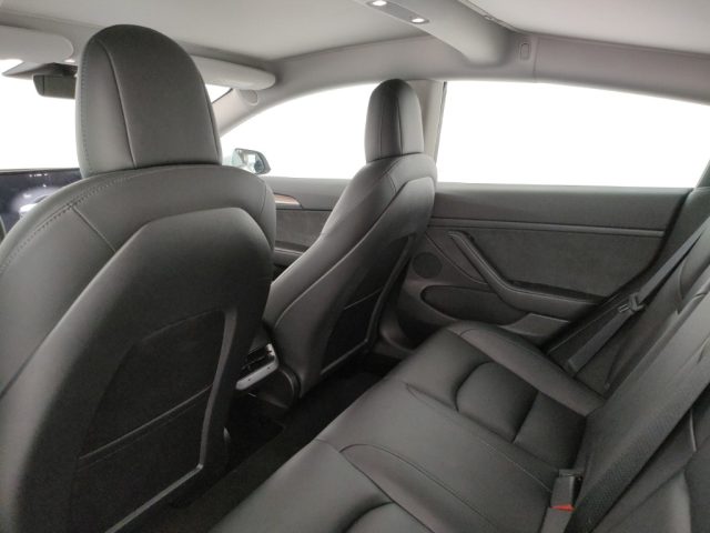 TESLA Model 3 usata, con Boardcomputer