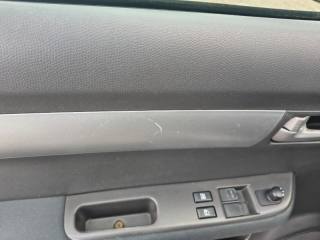 SUZUKI Swift usata, con Controllo automatico clima