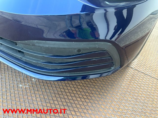VOLKSWAGEN Golf usata, con Chiusura centralizzata