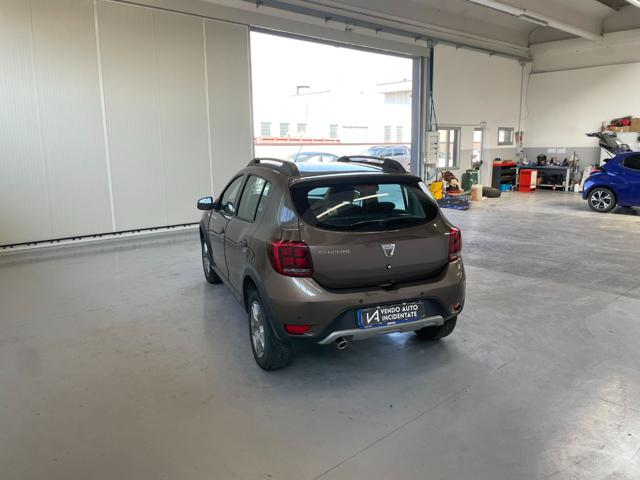 DACIA Sandero usata, con Alzacristalli elettrici