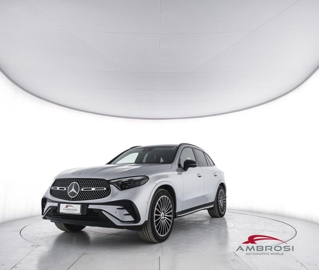 MERCEDES-BENZ GLC 300 usata 0
