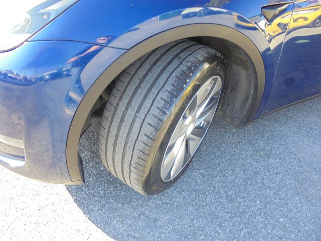 TESLA Model Y usata, con Cerchi in lega