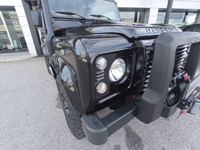 LAND ROVER Defender usata, con Climatizzatore