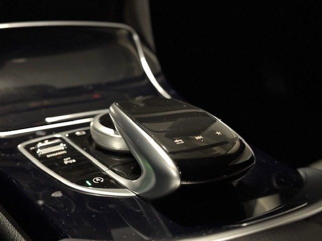 MERCEDES-BENZ C 220 usata, con Lettore CD