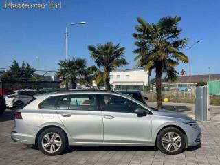 VOLKSWAGEN Golf Variant usata, con Alzacristalli elettrici