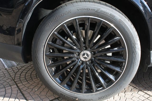 MERCEDES-BENZ GLC 300 usata, con Tettuccio apribile